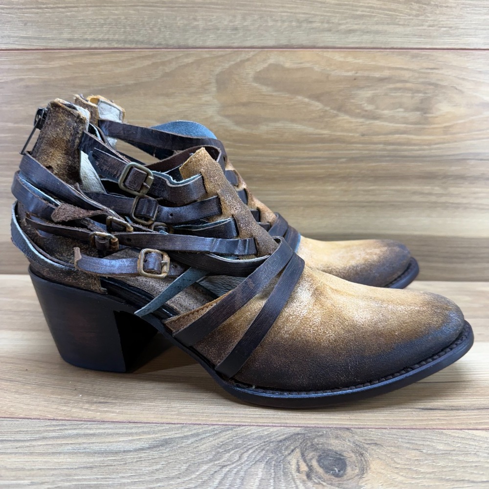FREEBIRD Amber Cognac Brown Buckle Booties 10 Suede Boho Rustic Fall Artesian